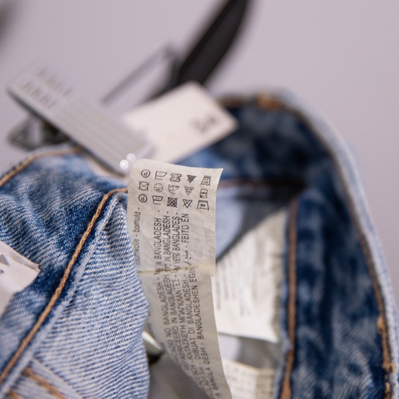 NEW Zara Women's High Rise Full Length Straight Leg Raw Edge Hem Cotton Jeans 2 - Picture 3 of 4